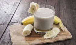 Batido de Banano y Huevo