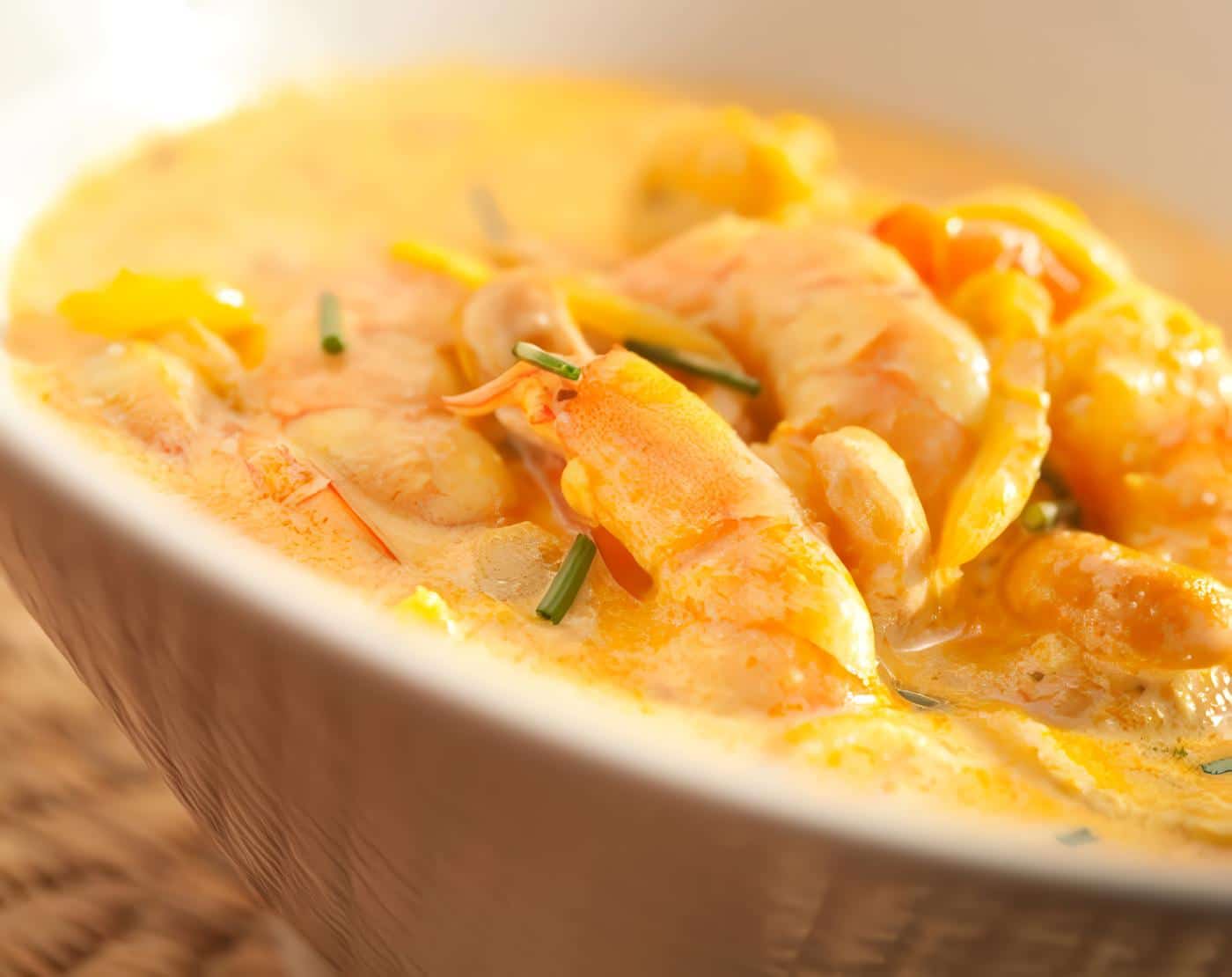 Curry de camarones