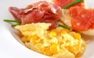 Huevos Revueltos con Mazorca-recetas