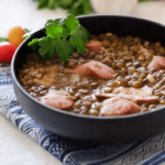 Lentejas con Salchicha o Chorizo