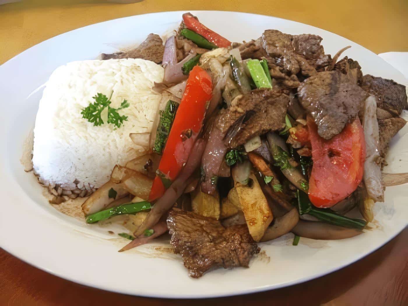 Lomo Saltado