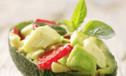 Ensalada de Aguacate y Fresa