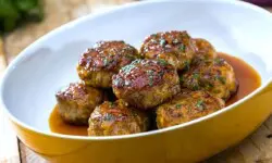 Receta-Albondigas-Cerdo-Hogao-Queso