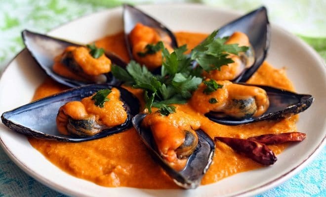 Mejillones en salsa gallega