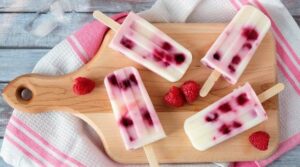 Paletas de Frutas y Yogurt