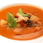 Sopa de Tomate a la Albahaca
