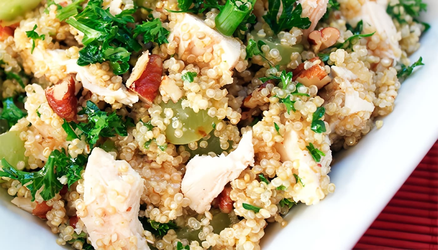 Ensalada de quinoa, pollo y verduras