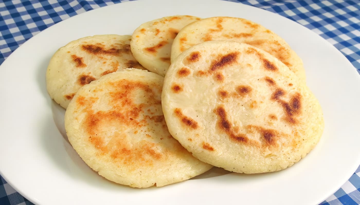 Cómo hacer arepa paisa