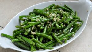 Habichuelas Salteadas con Ajo