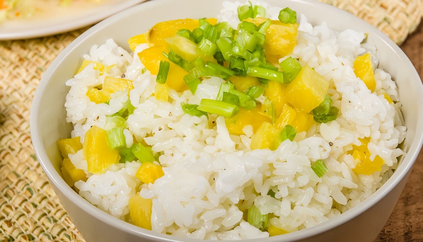 Arroz con Pollo y Piña