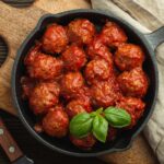 Albóndigas de pollo con salsa de tomate
