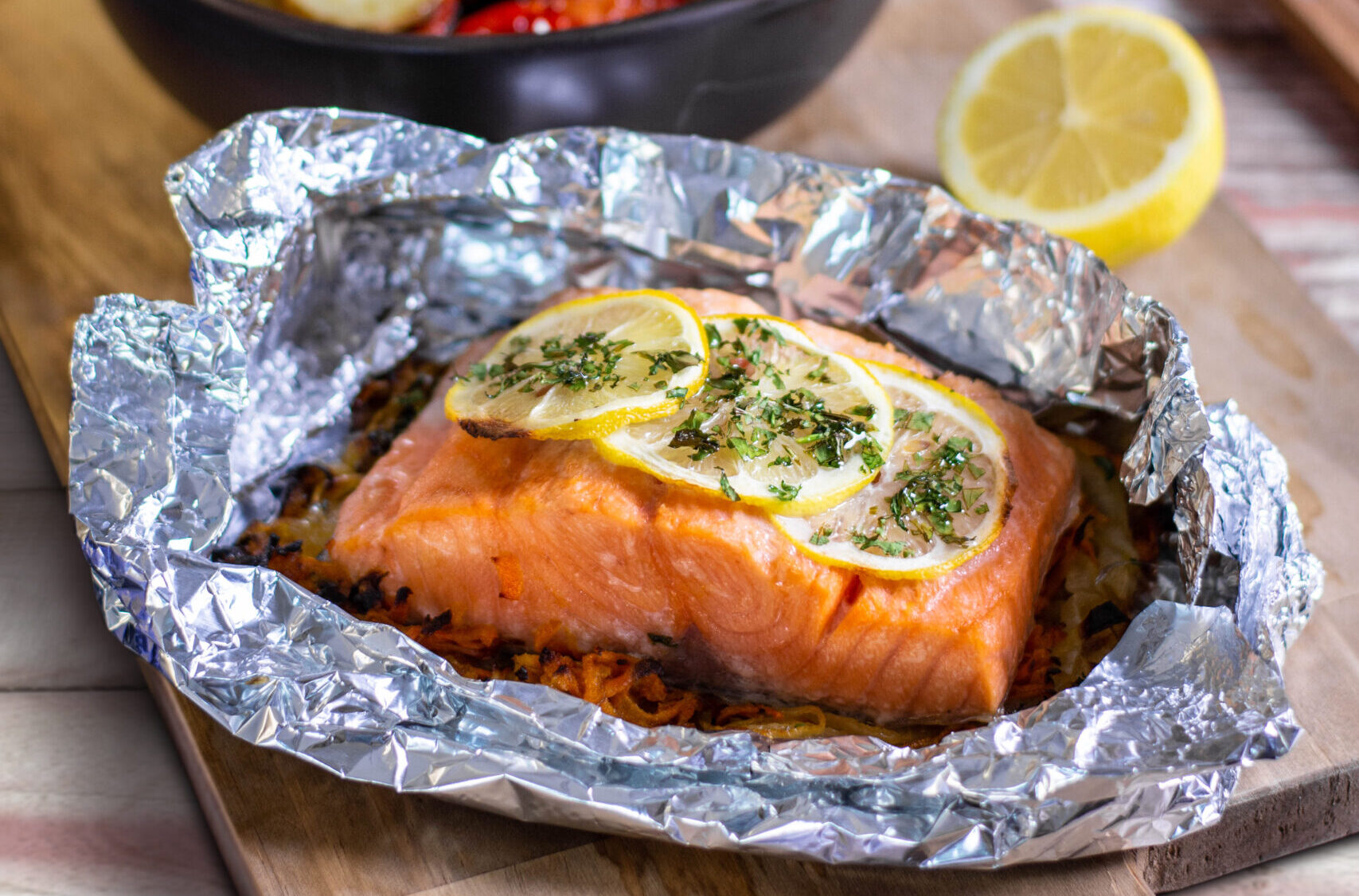 Filete de salmón en papillote con hierbas