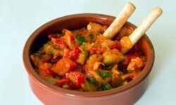 Cazuela de calabacín con carne y queso