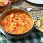 Menemen revuelto de tomate y pimiento