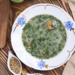 Sopa de Pollo con Espinacas y Queso Crema (Keto)