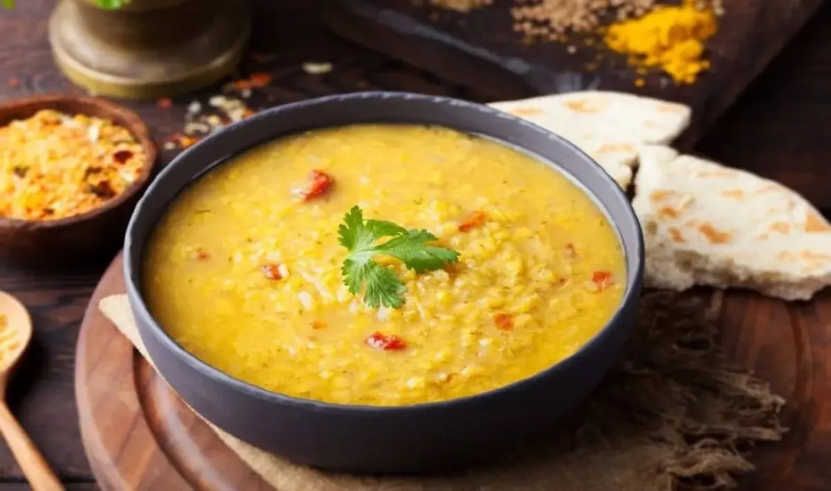 Sopa de lentejas rojas (mercimek çorbası)