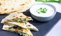 Plancha de espinacas y queso (Gözleme)