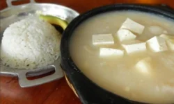 Mote de Queso: la sopa emblemática del Caribe colombiano Mote de Queso receta caribeña